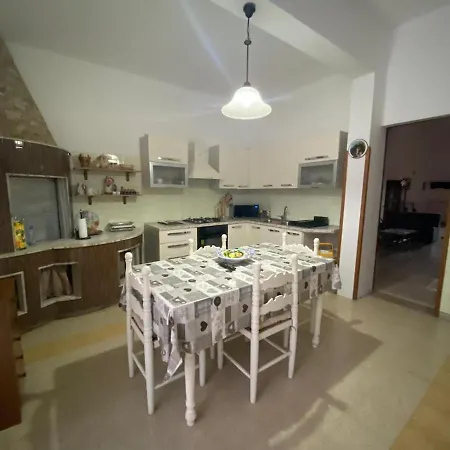 Ferienhaus Salento Short Let Wide And Bright *