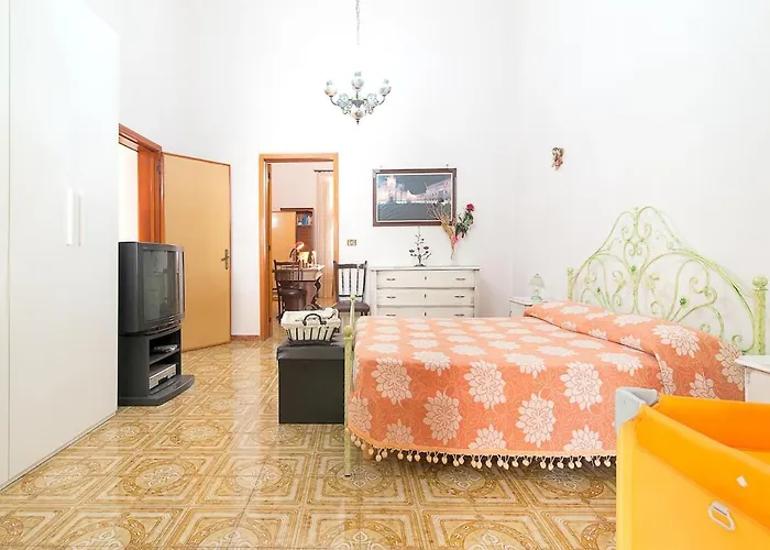 Salento Short Let Wide And Bright Copertino